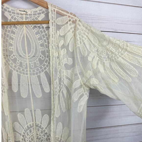 Rebellion Again Ivory Lace Open Duster Cardigan Sweater Womans Size Small‎ - Picture 2 of 8